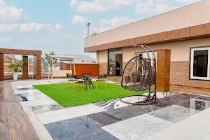 GULMOHAR by Red Napkin Hospitality Pvt Ltd place picture